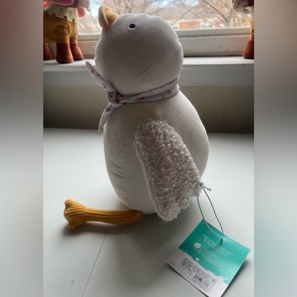 Goose Kids' Mini Weighted Plush Throw
Pillow White - Pillowfort™ - Picture 8 of 14